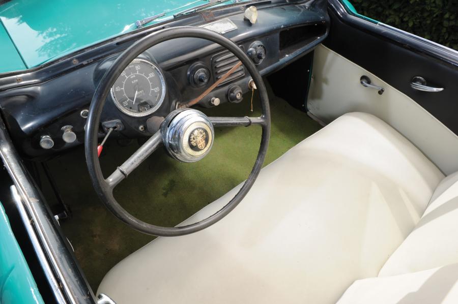  Metropolitan Convertible 1957 года  (фото 4 из 6)